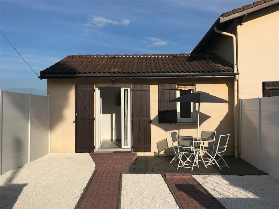 « Chez Nath Et Chris » Saint-André-de-Cubzac Exterior foto